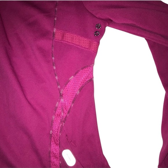 FILA Long Sleeve Active
Workout Shirt size M - Picture 5 of 5